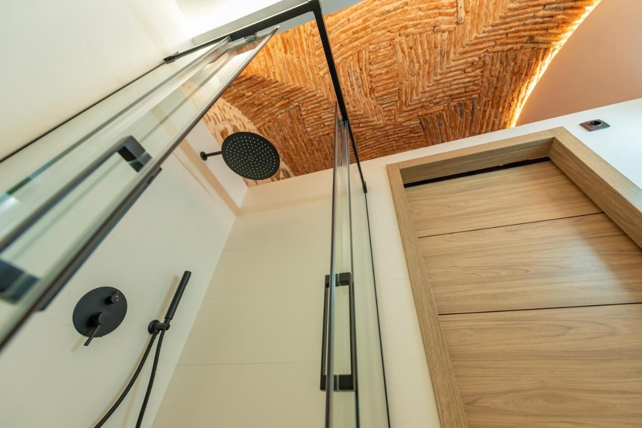 Apartamento Galarza Deluxe Casa Xvi-Xvii Parking Privado Gratis Caces Exterior foto