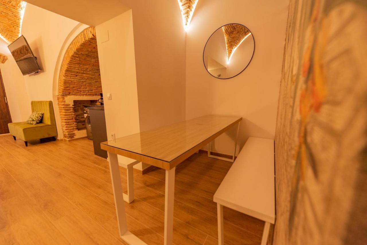 Apartamento Galarza Deluxe Casa Xvi-Xvii Parking Privado Gratis Caces Exterior foto