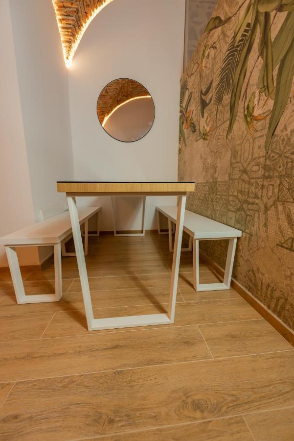 Apartamento Galarza Deluxe Casa Xvi-Xvii Parking Privado Gratis Caces Exterior foto