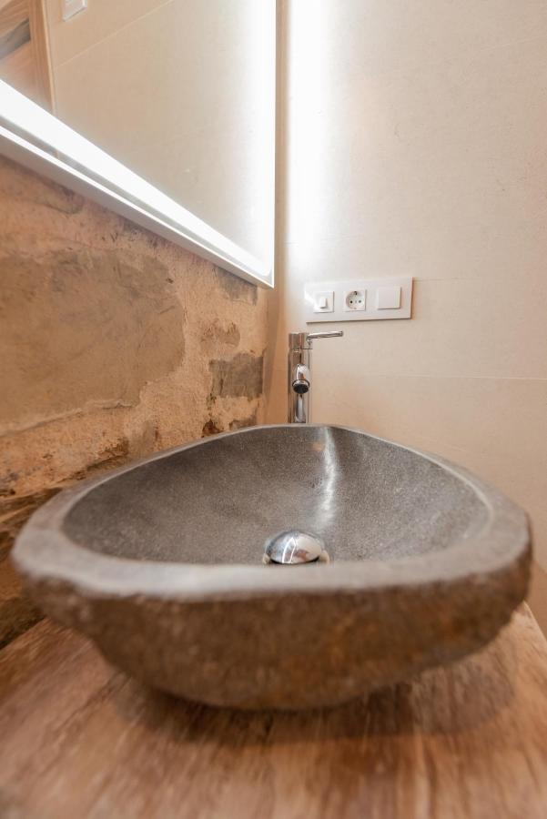 Apartamento Galarza Deluxe Casa Xvi-Xvii Parking Privado Gratis Caces Exterior foto